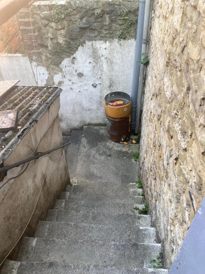 Sea View Flat 1 @ 4a Castle Street * Ryde (Isle of Wight)