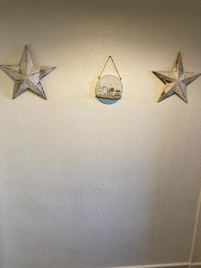 Sea View Flat 1 @ 4a Castle Street Apartment